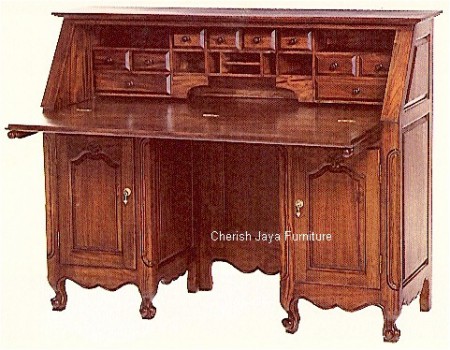 Code: DBT 015-M Name: kneehole bureau Size: W=146 x D=50 x H=115 Wood: Solid Mahogany